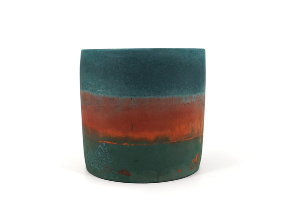 images/MediumColorfulPot/mediumcolorfulpot_rust_blue_hue.jpg