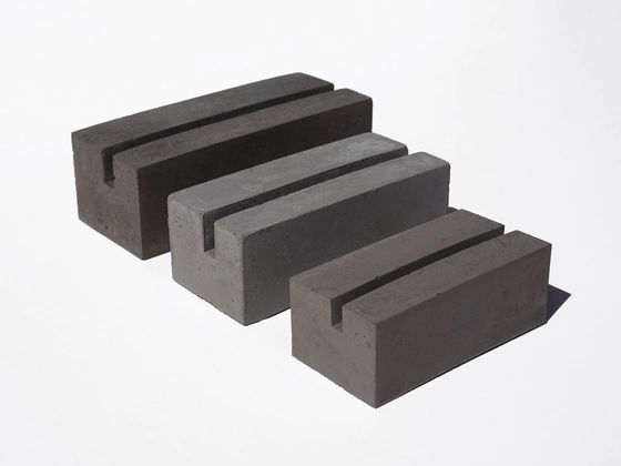 images/concretephotostand/concretephotostand_blocks.jpg